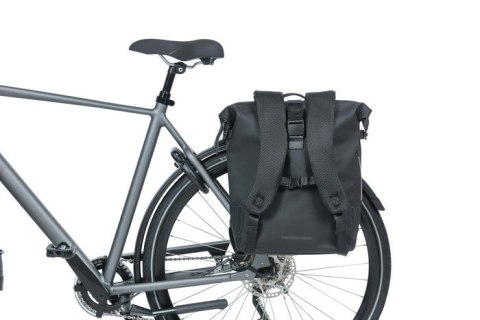 Plecak/Sakwa rowerowa BASIL SOHO BACKPACK NORDLICHT17L, mocowanie na haki Hook-On System, wodoodporny poliester, oświetlenie, ni