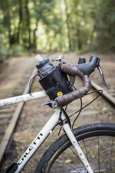 Ocieplacz do bidonu BLACKBURN OUTPOST CARRYALL PERSONAL BAG czarny (NEW 2025)