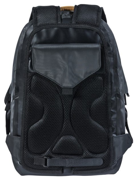Plecak BASIL URBAN DRY BACKPACK 18L, mocowanie na haki Hook-On System, matt black (NEW) Plecak BASIL URBAN DRY BACKPACK 18L, mocowanie na haki Hook-On System, matt black (NEW)