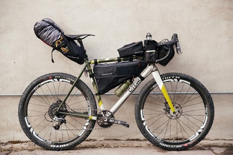 Torba na ramę BLACKBURN OUTPOST FRAME BAG MEDIUM 5,8L wodoodporna roz.M czarna (NEW 2025)