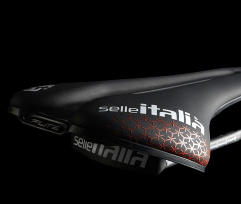 Siodło SELLE ITALIA FLITE BOOST PRO TEAM KIT CARBONIO SUPERFLOW L (id match L3), 170g (NEW).