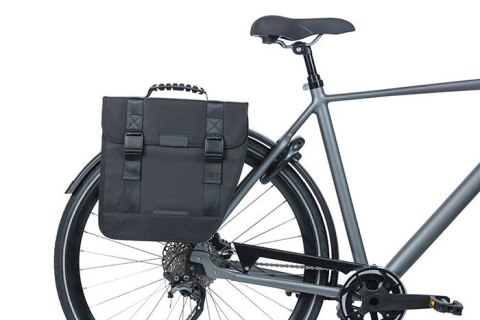 Sakwa miejska pojedyncza BASIL TOUR SINGLE PANNIER BAG RIGHT 14L, Hook On System, wodoodporna right black (NEW)