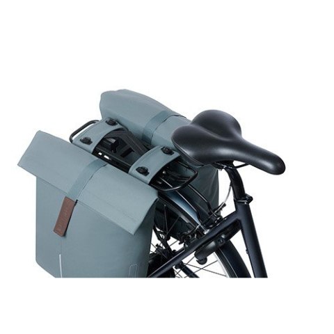 Sakwa miejska podwójna BASIL CITY DOUBLE PANNIER BAG MIK 28-32L, MIK System (ready to go), graphite blue (DWZ)
